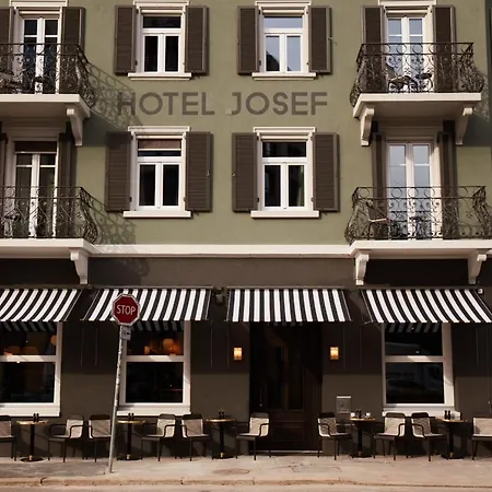 Hotel Boutique Josef 3*