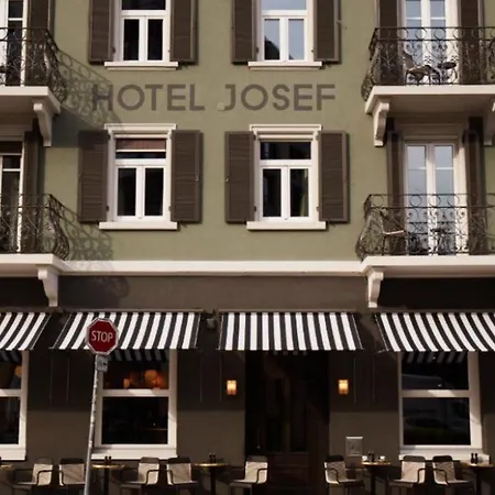 Boutique Josef 호텔