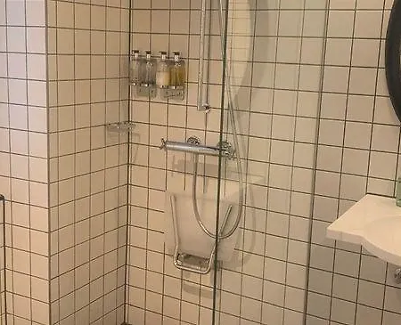 מלון Boutique Josef 3*