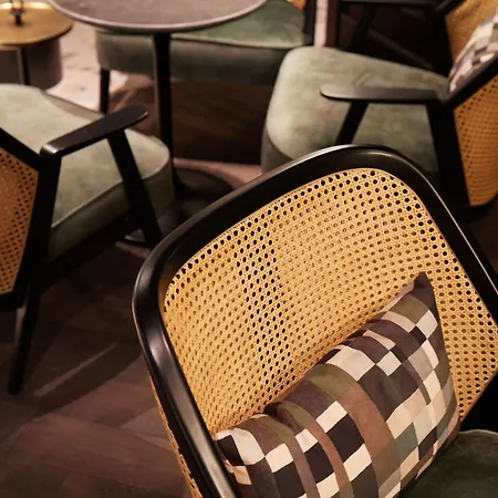 Отель Boutique Josef