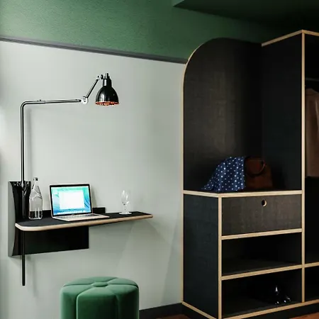 מלון Boutique Josef 3*