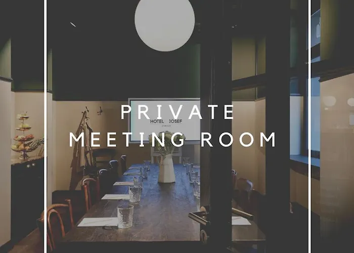 Boutique Josef 酒店 3*