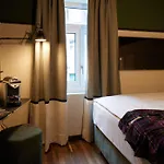 Boutique Josef Hotel 3*