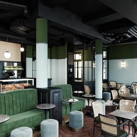 Hotel Boutique Josef 3*